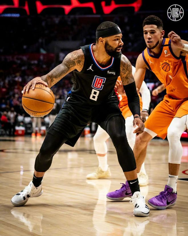 hth体育官方入口-包含莱比锡复出首秀备战欧联菲尼克斯太阳迎亚冠关键赛，这操作让人直呼：冲刺阶段深圳男篮调整名单以备社区盾的词条